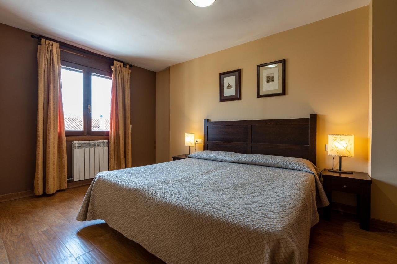 Apartamentos La Trufa Negra Мора-де-Рубьелос Экстерьер фото